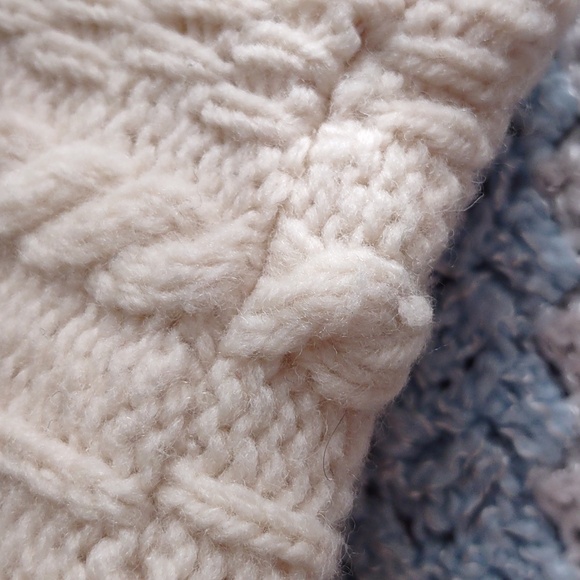 Kilronan Knitwear Medium Fisherman Knit Button Front Sweater - Picture 14 of 16